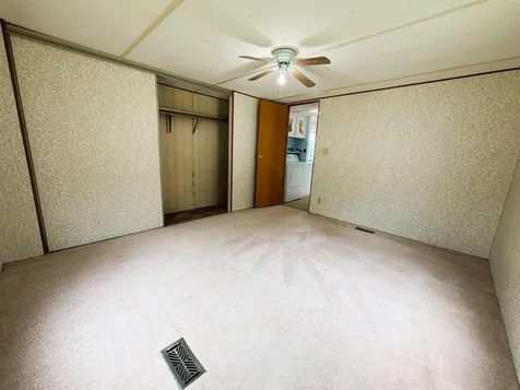 8 Hilltop Manor Mobile Home Park Littleton NH 03561
