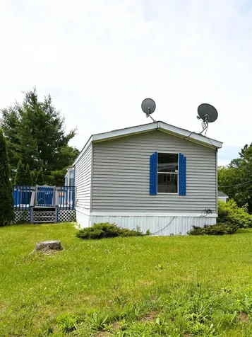 8 Hilltop Manor Mobile Home Park Littleton NH 03561