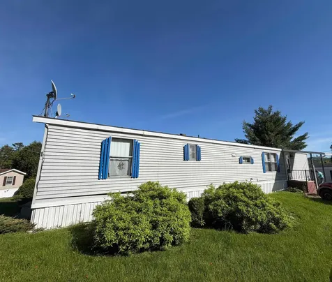 8 Hilltop Manor Mobile Home Park Littleton NH 03561