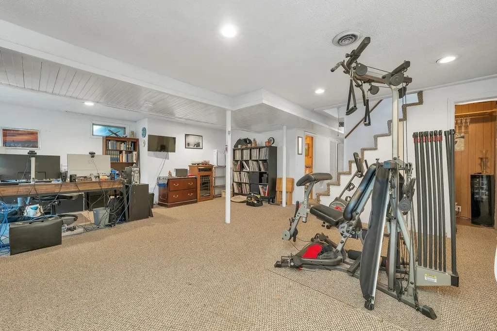 109 Beaver Road Strafford NH 03884