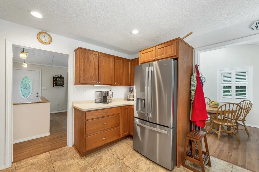 109 Beaver Road Strafford NH 03884