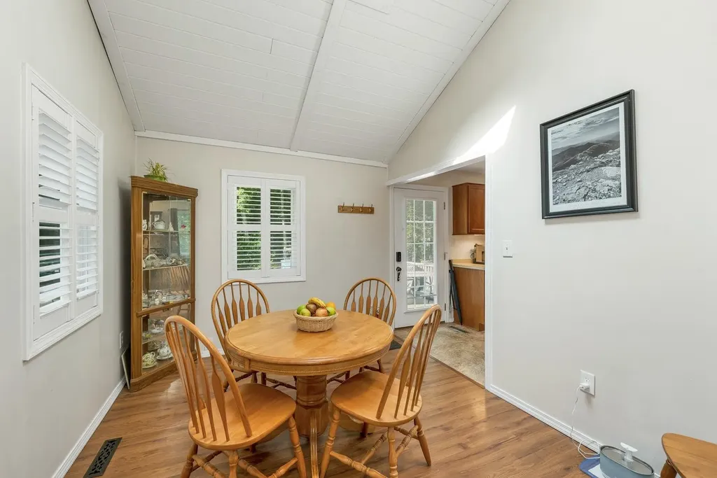 109 Beaver Road Strafford NH 03884