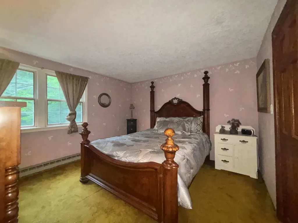258 Redding Lane Moultonborough NH 03254