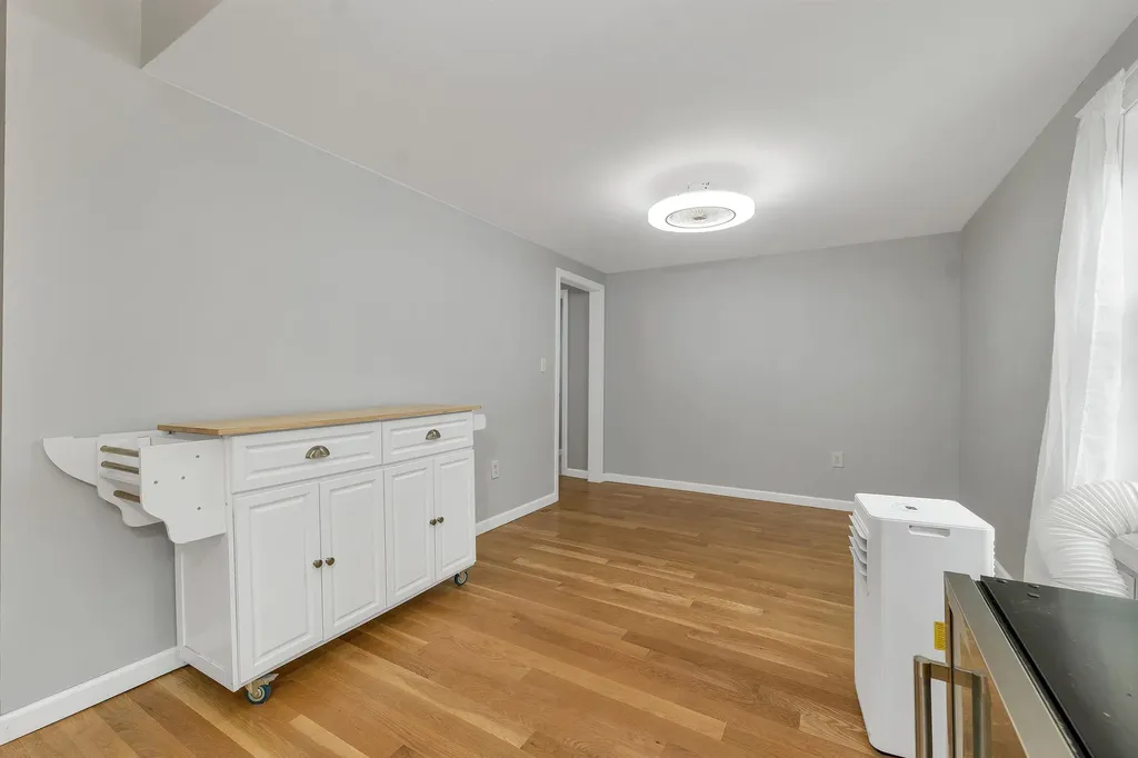 36 Highland Street Hudson NH 03051