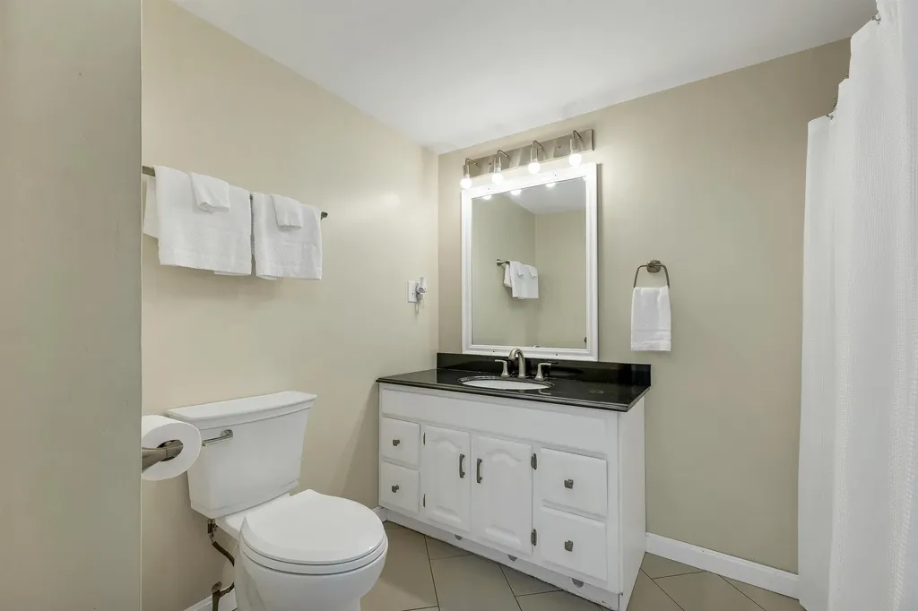 36 Highland Street Hudson NH 03051