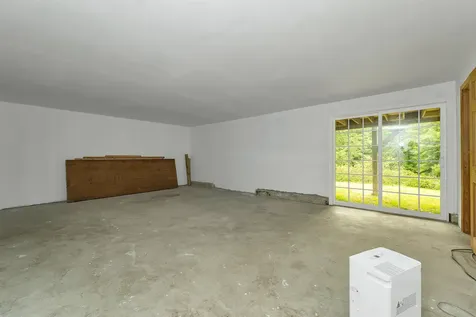 36 Highland Street Hudson NH 03051