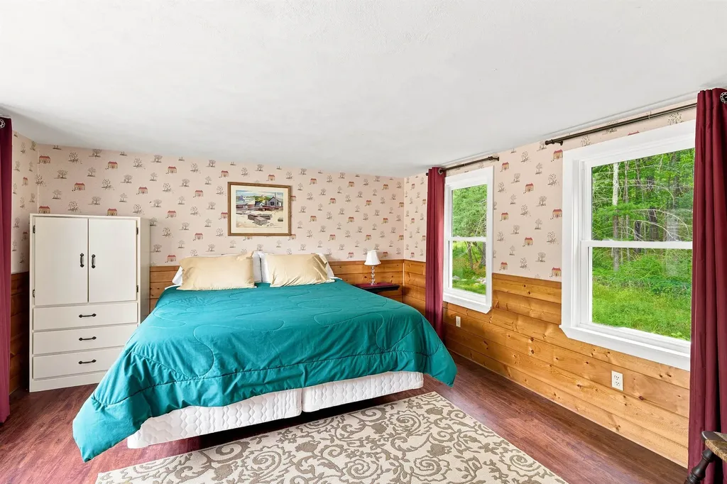 53 Deer Run Lane Moultonborough NH 03254