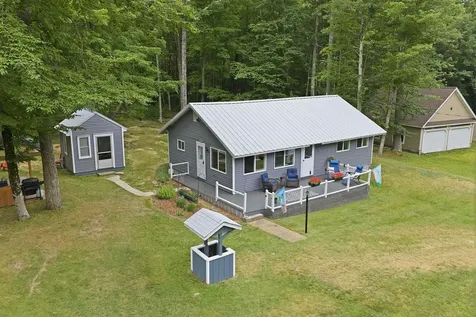 53 Deer Run Lane Moultonborough NH 03254