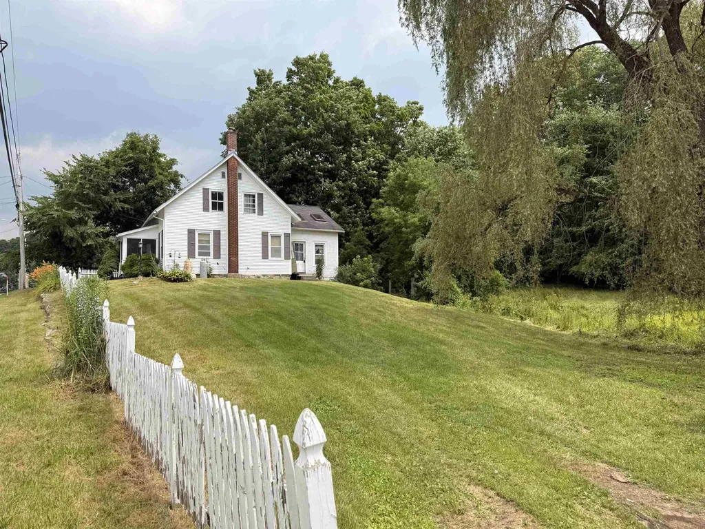 50 Carver Street Brandon VT 05743-1076