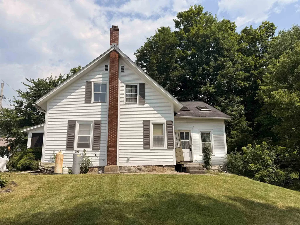 50 Carver Street Brandon VT 05743-1076
