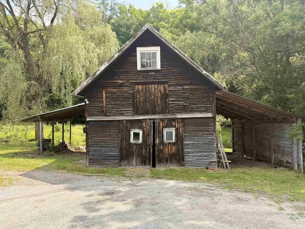 50 Carver Street Brandon VT 05743-1076