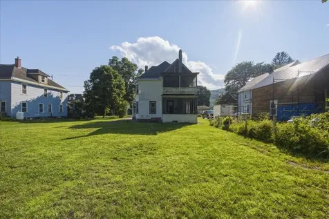 18 Randall Street Waterbury VT 05676