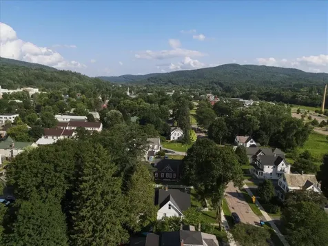 18 Randall Street Waterbury VT 05676