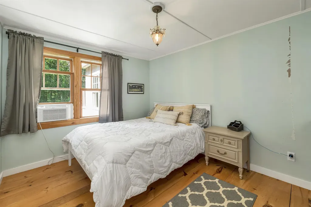 506 N Main Street Wolfeboro NH 03894