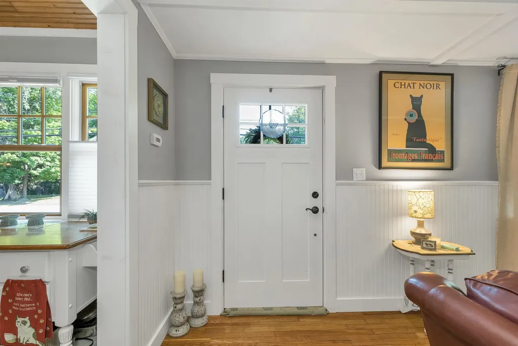 506 N Main Street Wolfeboro NH 03894