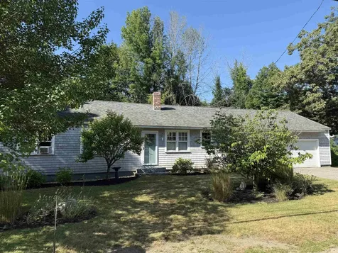 506 N Main Street Wolfeboro NH 03894