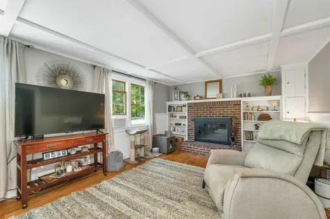 506 N Main Street Wolfeboro NH 03894