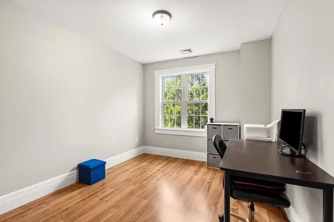 10 Bigos Court Rochester NH 03867
