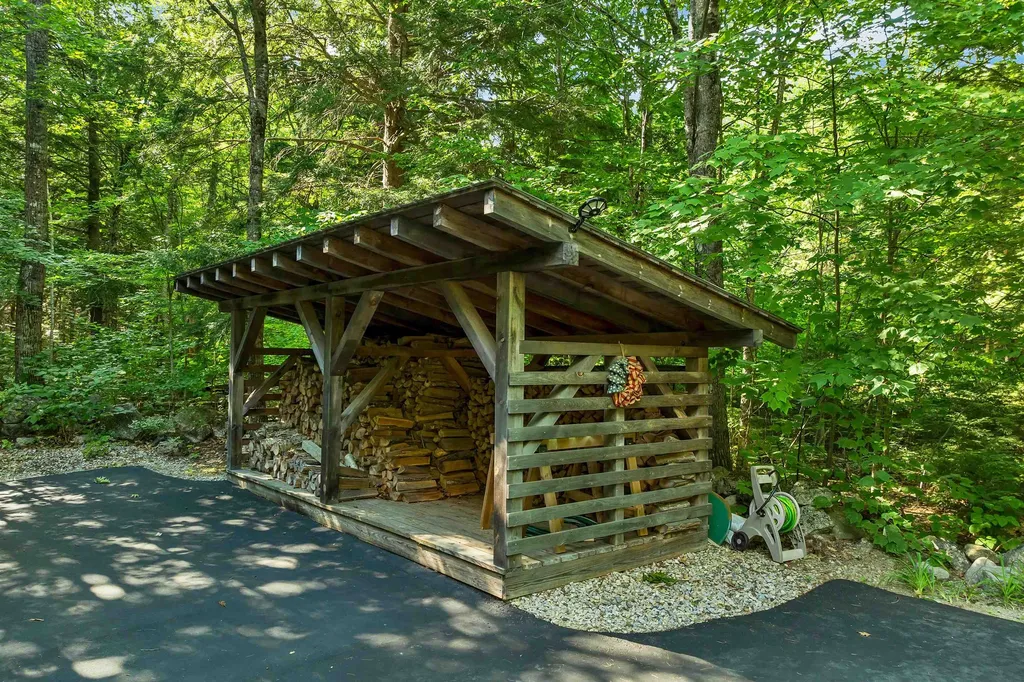86 Avery Hill Road Alton NH 03810