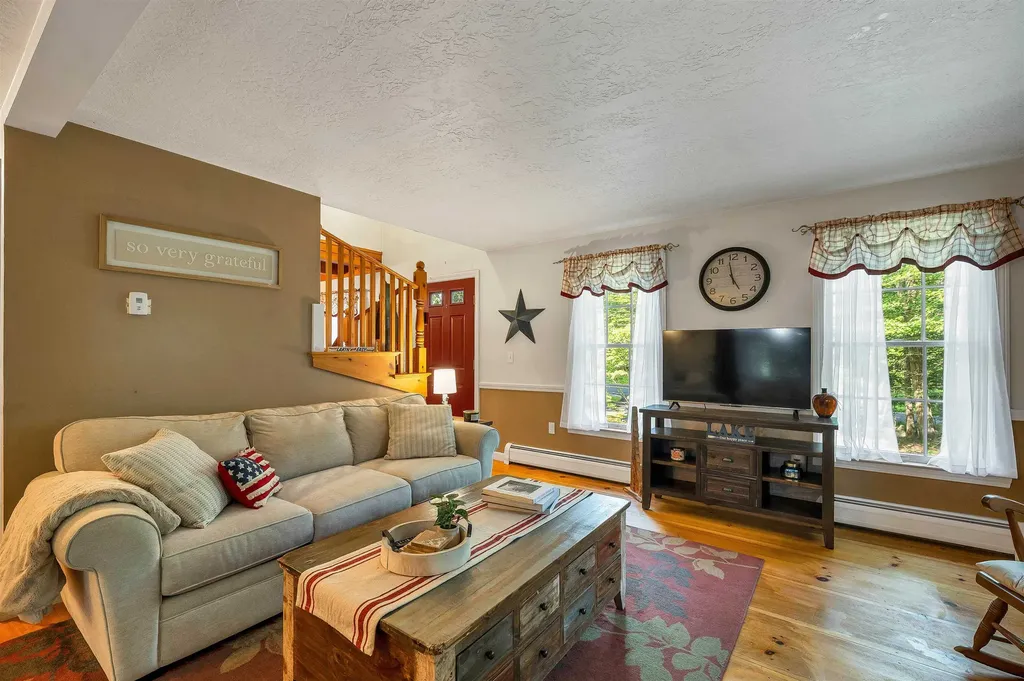 86 Avery Hill Road Alton NH 03810