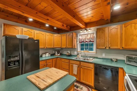 86 Avery Hill Road Alton NH 03810