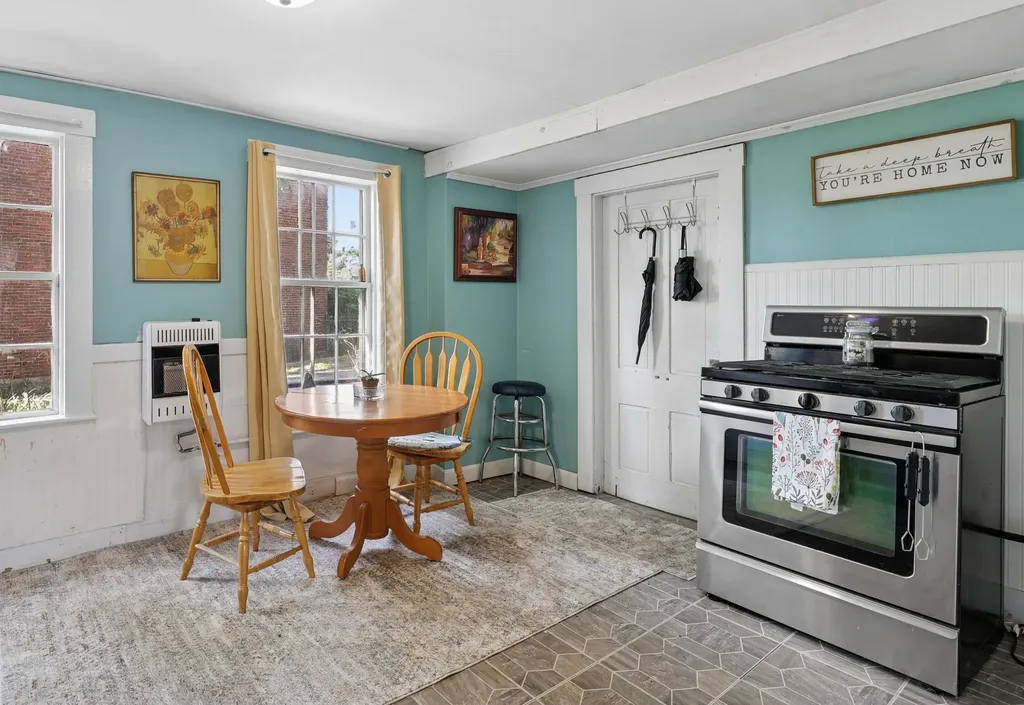 47 N Spring Street Concord NH 03301