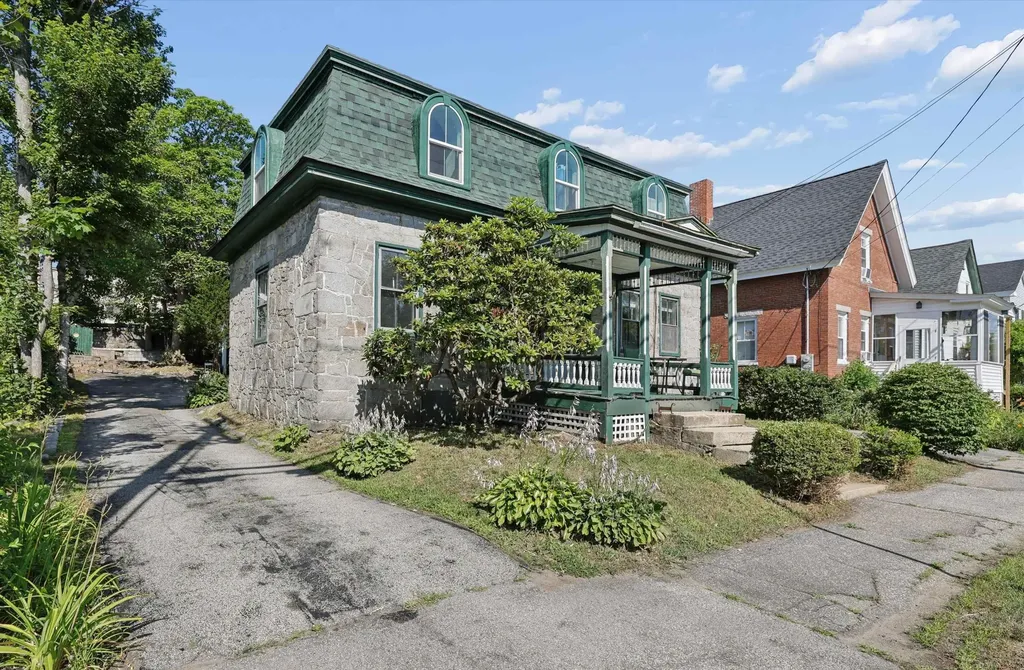 47 N Spring Street Concord NH 03301