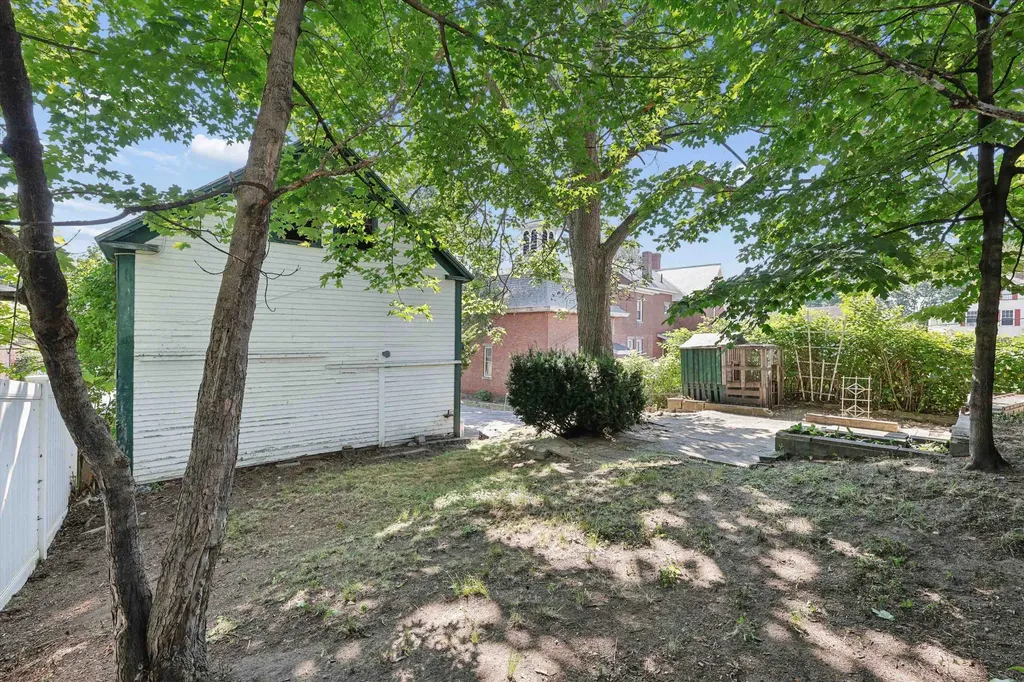 47 N Spring Street Concord NH 03301