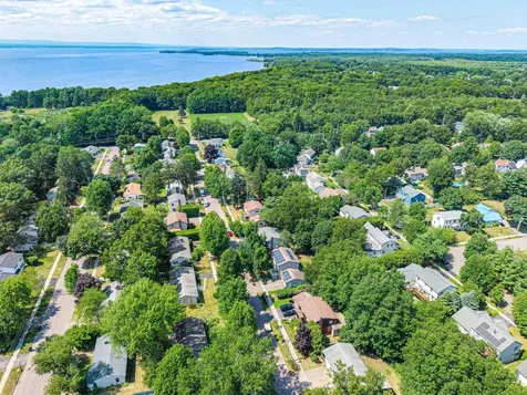 88 Pleasant Avenue Burlington VT 05408