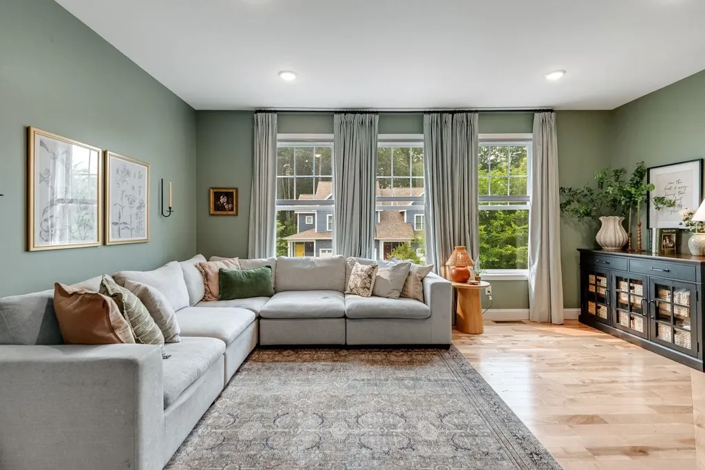 304 O'brien Farm Road South Burlington VT 05403