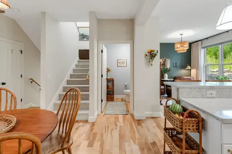 304 O'brien Farm Road South Burlington VT 05403