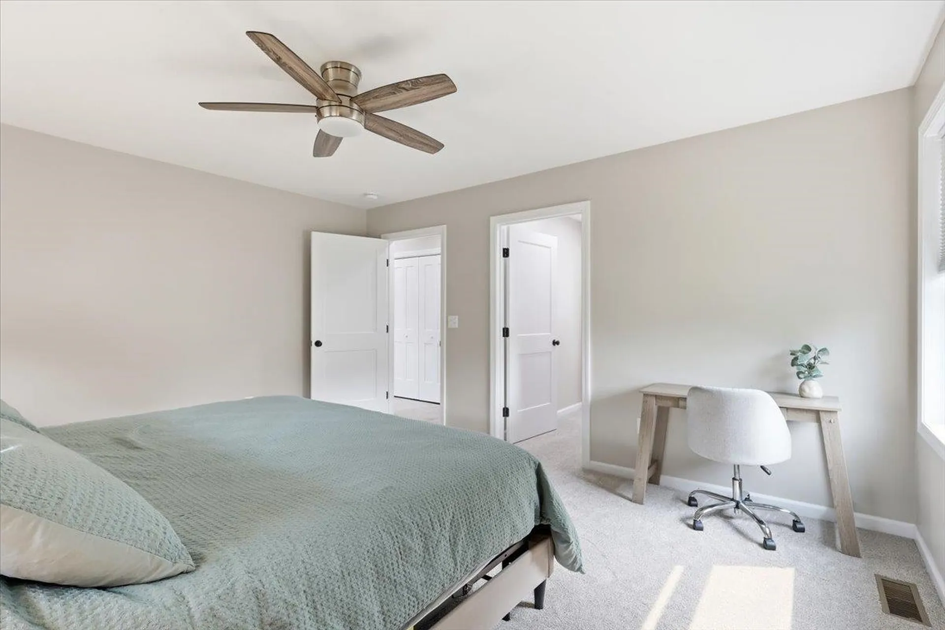 61 Grey Meadow Drive Burlington VT 05408