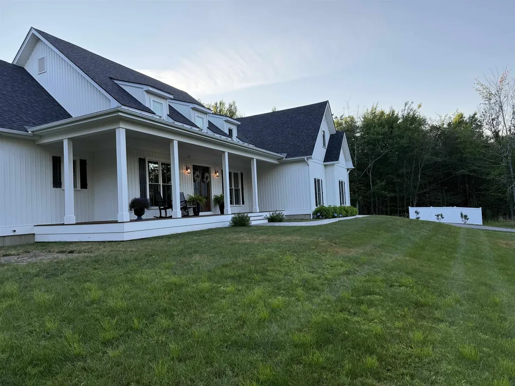28 Brynn Lane Alton NH 03809