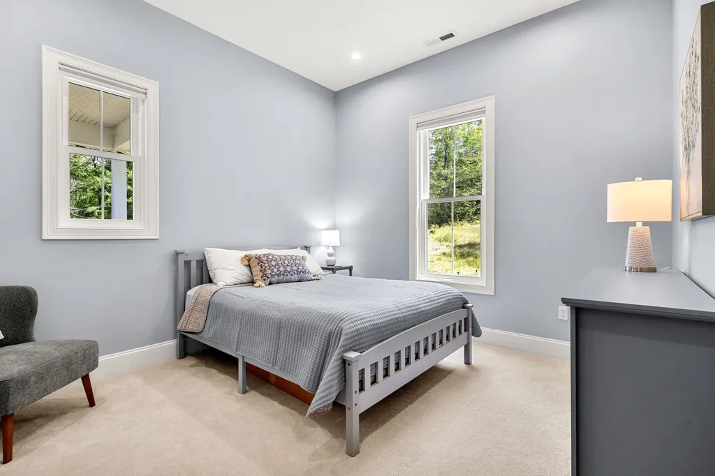 28 Brynn Lane Alton NH 03809