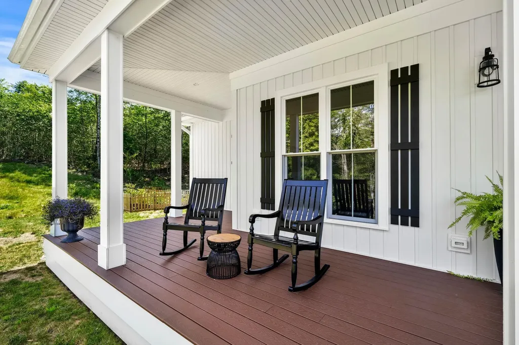 28 Brynn Lane Alton NH 03809