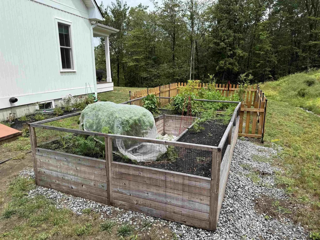 28 Brynn Lane Alton NH 03809