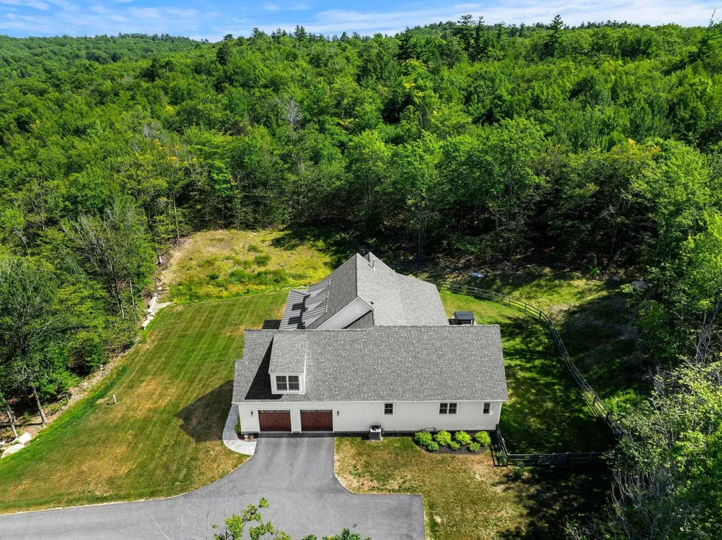 28 Brynn Lane Alton NH 03809