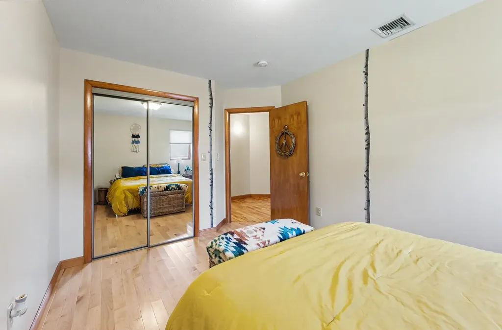 7 Hastings Lane Nashua NH 03064