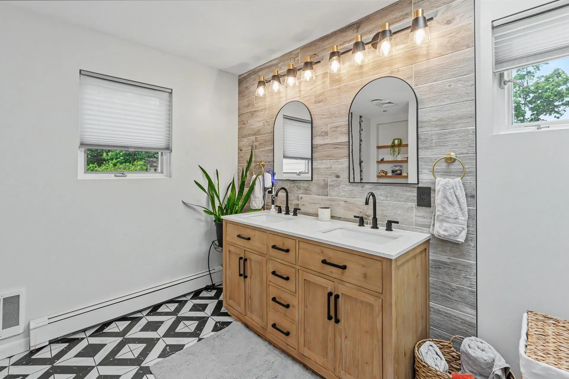 7 Hastings Lane Nashua NH 03064