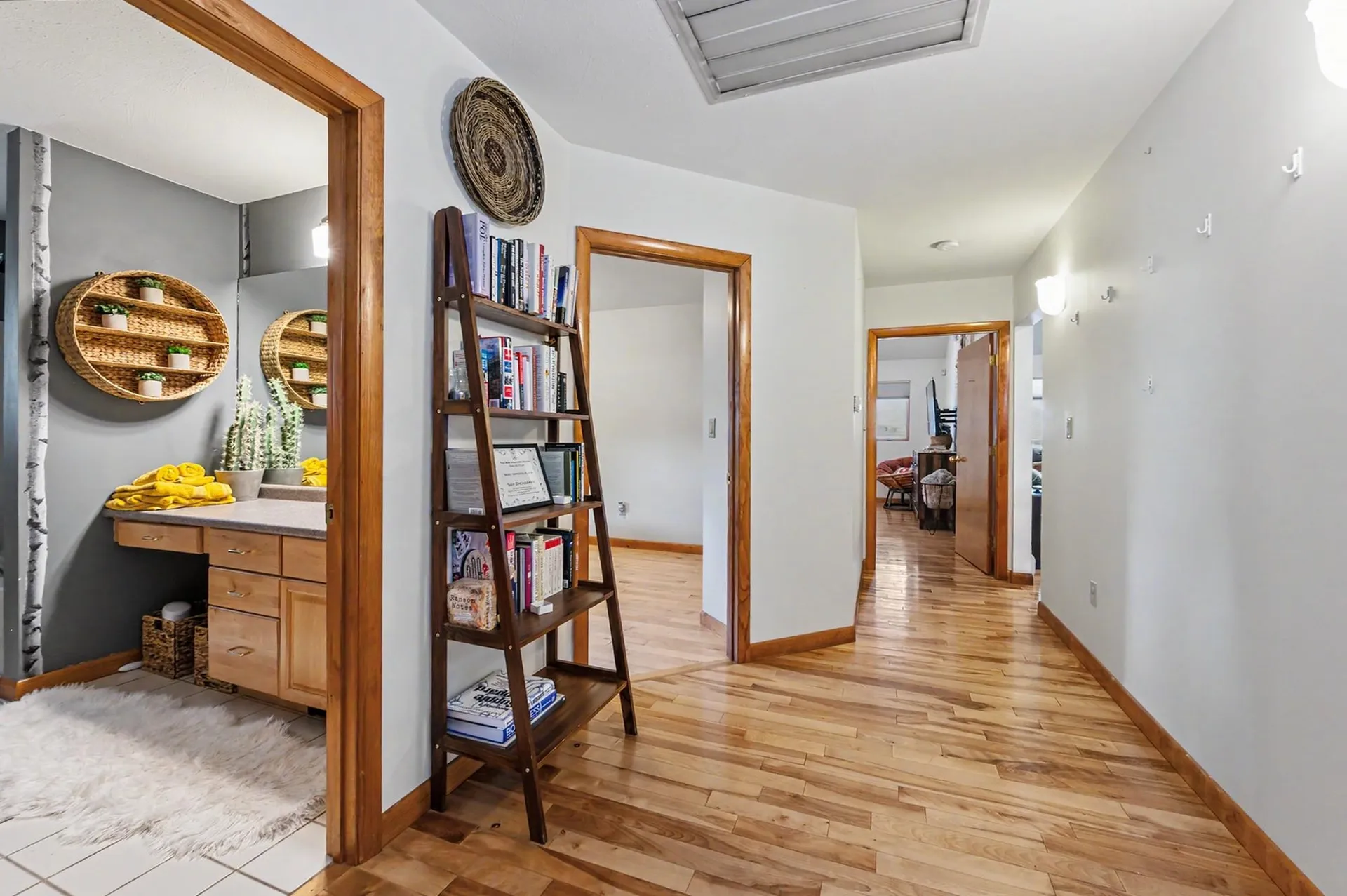 7 Hastings Lane Nashua NH 03064