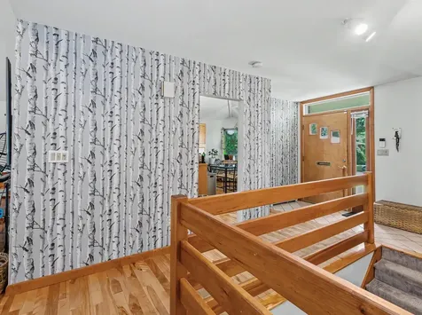7 Hastings Lane Nashua NH 03064