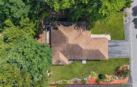 7 Hastings Lane Nashua NH 03064