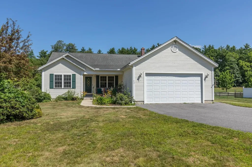 42 South Road Swanzey NH 03446