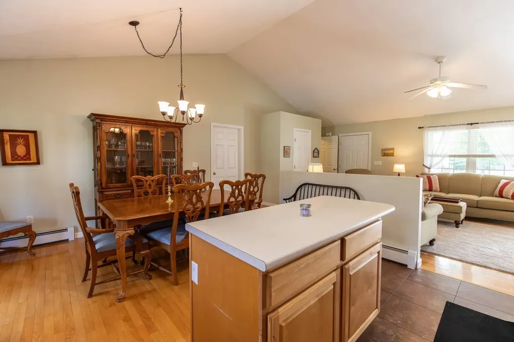 42 South Road Swanzey NH 03446