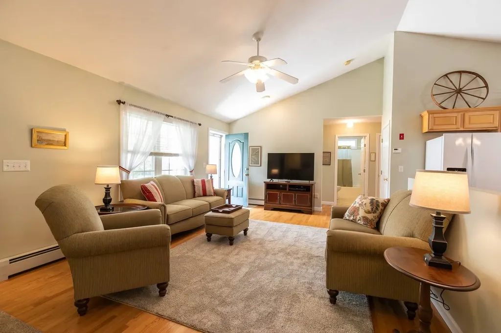 42 South Road Swanzey NH 03446