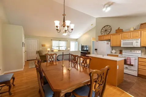 42 South Road Swanzey NH 03446