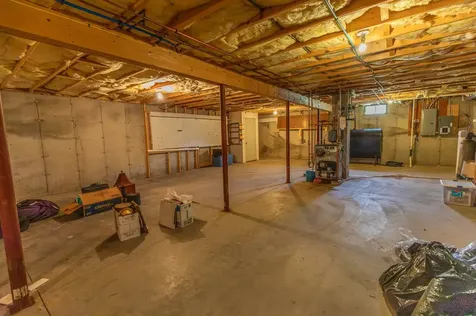42 South Road Swanzey NH 03446