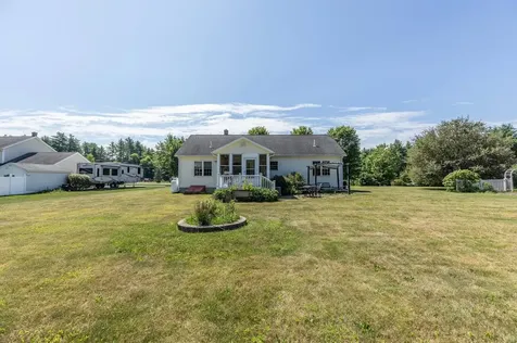 42 South Road Swanzey NH 03446