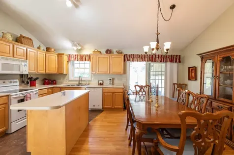 42 South Road Swanzey NH 03446