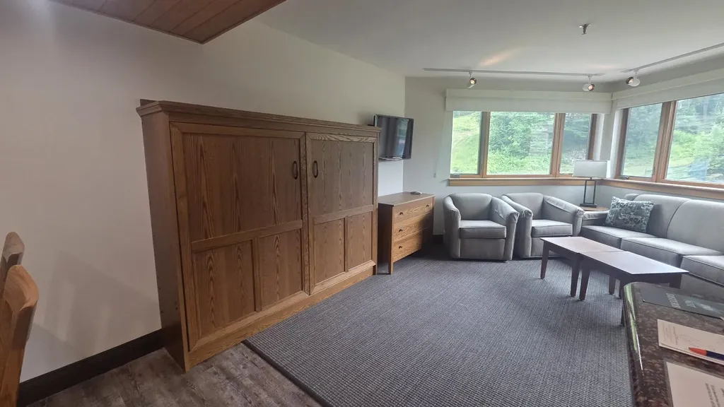 90 Loon Mountain Road Lincoln NH 03251